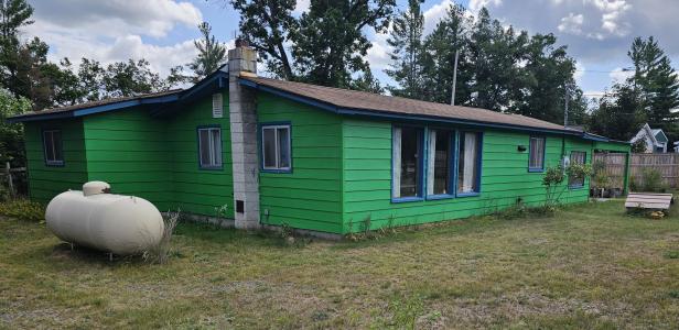 1175 Wildwood Trail, Luzerne, 密西根州 48636, 美國