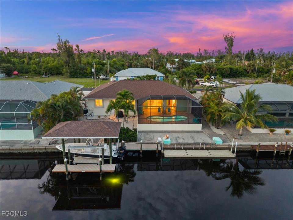 3527 Manatee Drive, St James City, Florida 33956, Estados Unidos