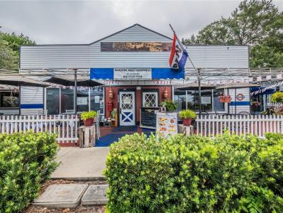 322 N ALEXANDER STREET, Mount Dora, Florida 32757