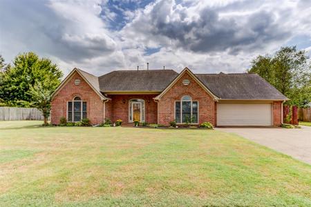 615 Jockey Cove, Collierville, Tennessee 38017, USA