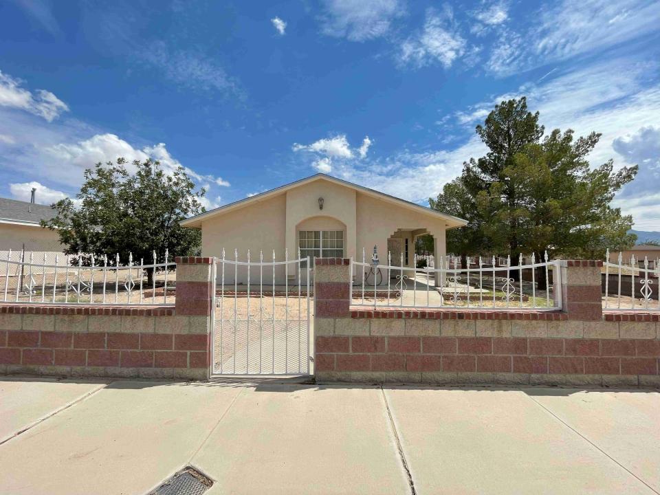 1100 Fresno, Anthony, 德克薩斯州 79821, 美國