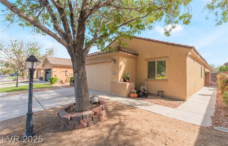5655 Crowbush Cove Place, Las Vegas, Nevada 89122