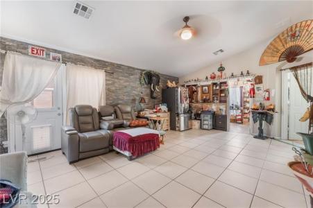 5655 Crowbush Cove Place, Las Vegas, Nevada 89122