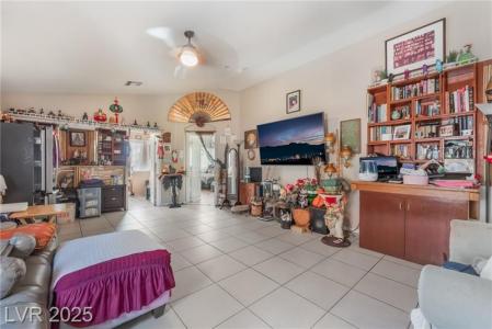 5655 Crowbush Cove Place, Las Vegas, Nevada 89122