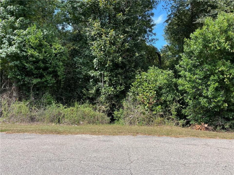 0 12th Place, Phenix City, Alabama 36869, Estados Unidos