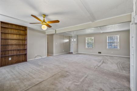 210 Saluda Road, Moore, דרום קרוליינה 29369, ארצות הברית של אמריקה 