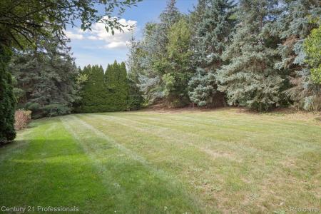 46328 N Northvalley Drive, Northville, Michigan 48167, Stati Uniti