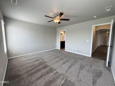 125 Kenner Loop, Bismarck, North Dakota 58504, USA