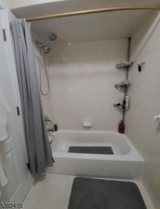 551 Walnut St , 2, Elizabeth City, Nueva Jersey 07201-1104, Estados Unidos