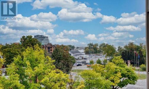 2511 LAKESHORE ROAD WEST, Oakville (br Bronte), Ontario L6L 6L9, Canada