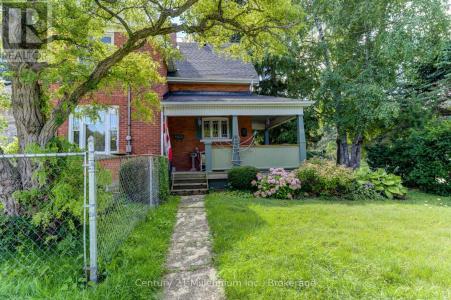 47 PEARSON STREET, Meaford, Ontario N4L 1K7, Canada