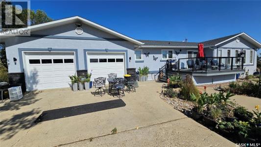 2.5 KM SOUTH OF CABRI, Cabri, Saskatchewan S0N 0J0, Canada