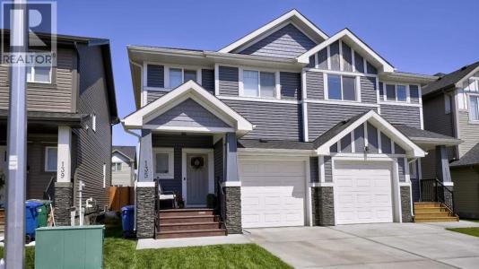 135 REUNION LOOP NORTHWEST, Airdrie, 앨버타주 T4B 4J6, 캐나다