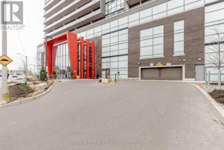 15 JAMES FINLAY WAY, Toronto (downsview-roding-cfb), Ontario M3M 0B3, Canada
