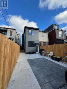 890 OSSINGTON AVENUE, Toronto (dovercourt-wallace Emerson-junction), Онтарио M6G 3V1, Канада