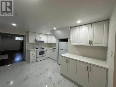 1252 MONT CLAIR DRIVE, Oakville (cp College Park), オンタリオ L6H 1Z4, カナダ
