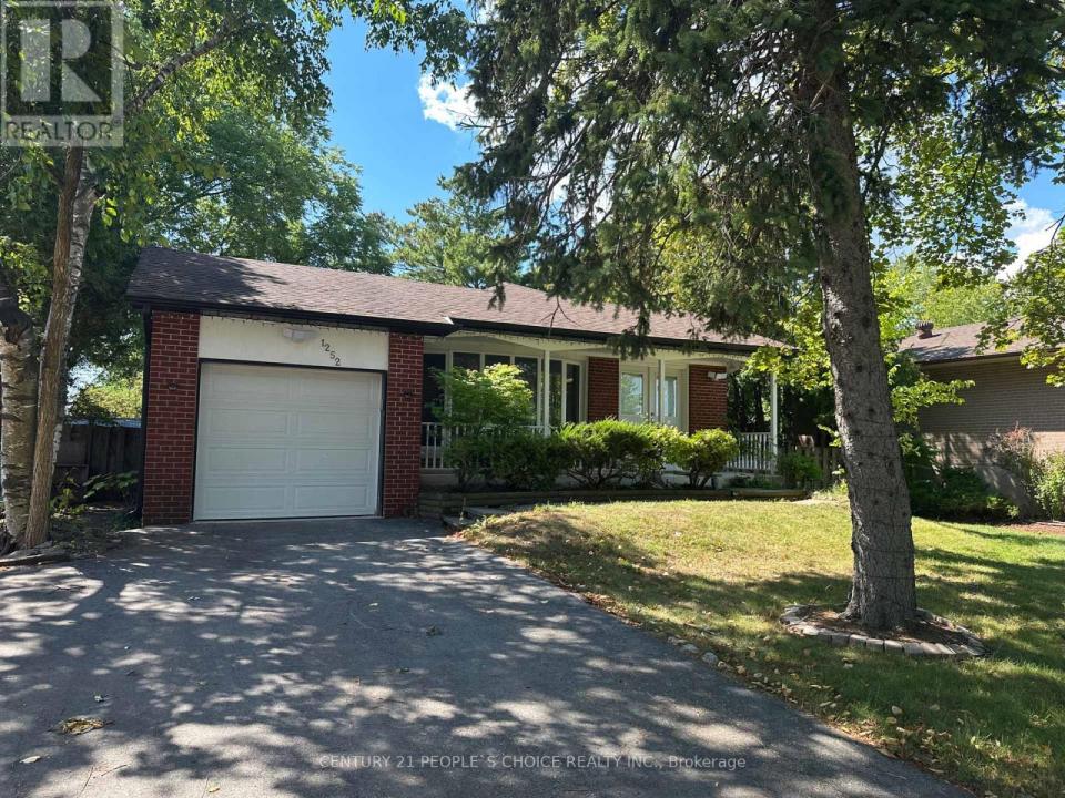 1252 MONT CLAIR DRIVE, Oakville (cp College Park), オンタリオ L6H 1Z4, カナダ