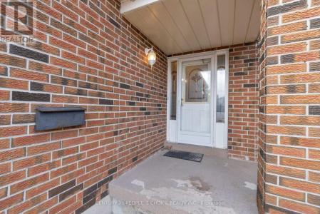 35 FERRI CRESCENT, Brampton (heart Lake West), 安大略省 L6Z 1R8, 加拿大