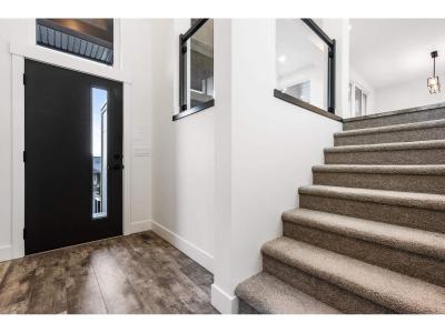 5504 MACLACHLAN PLACE, Chilliwack, 不列颠哥伦比亚省 V2R 0P3, 加拿大