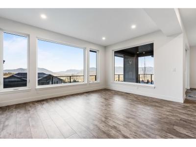 5504 MACLACHLAN PLACE, Chilliwack, 不列颠哥伦比亚省 V2R 0P3, 加拿大