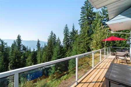 7660 LICHEN ROAD, Anglemont, קולומביה הבריטית V0E 1M8, קנדה 