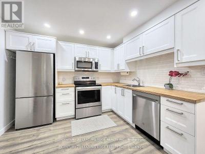 2 EAST ROAD, Toronto (birchcliffe-cliffside), Ontario M1N 2A1, Canadá