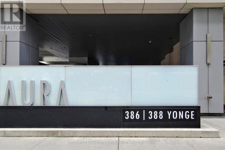 386 YONGE STREET, Toronto (bay Street Corridor), Ontario M5B 0A5, Kanada