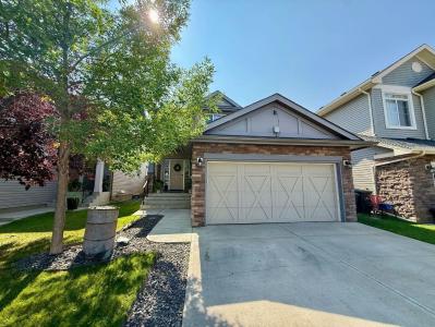 607 MONTGOMERY CLOSE SE, High River, 앨버타주 T1V 0B7, 캐나다