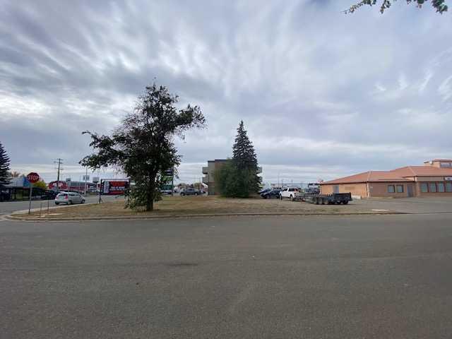 603 1 STREET W, Brooks, Alberta T1R 0N3, Canada