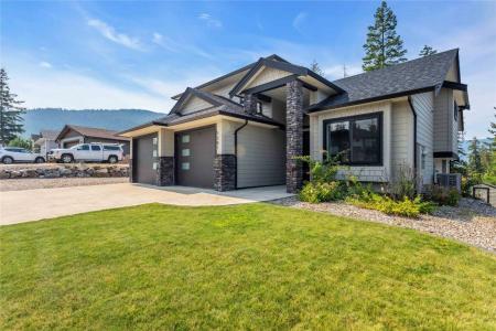 1281 23 STREET SE, Salmon Arm, British Columbia V1E 0C7, Canada