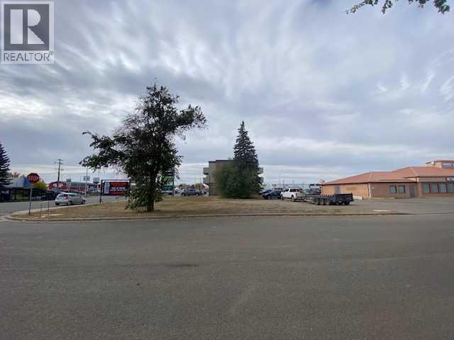 603 1 STREET WEST, Brooks, Alberta T1R 0N3, Canadá