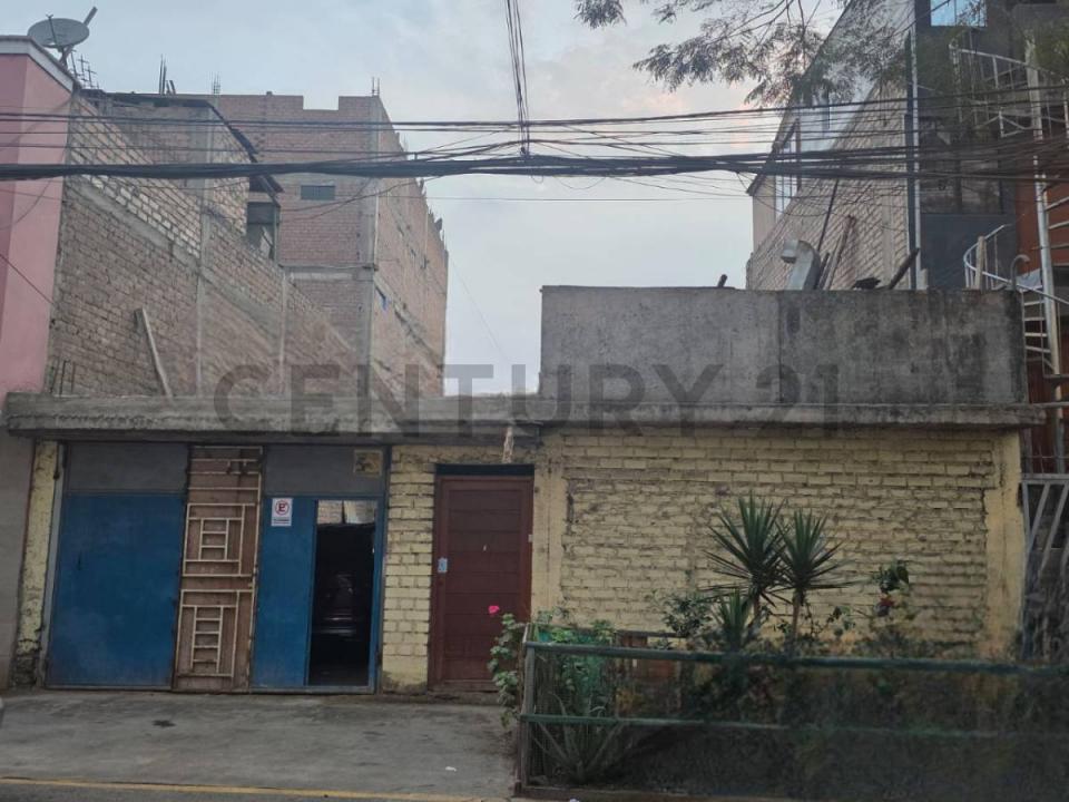 Urb La Inmaculada Jr. Pampa de Nazca , Lima, Lima 00001, Peru