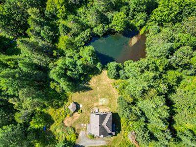 120  Place de Louxor, Morin-Heights, Quebec J0R 1H0, Canadá