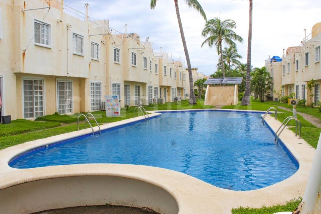 Puente del Mar SN,, Acapulco, Guerrero 39893, México