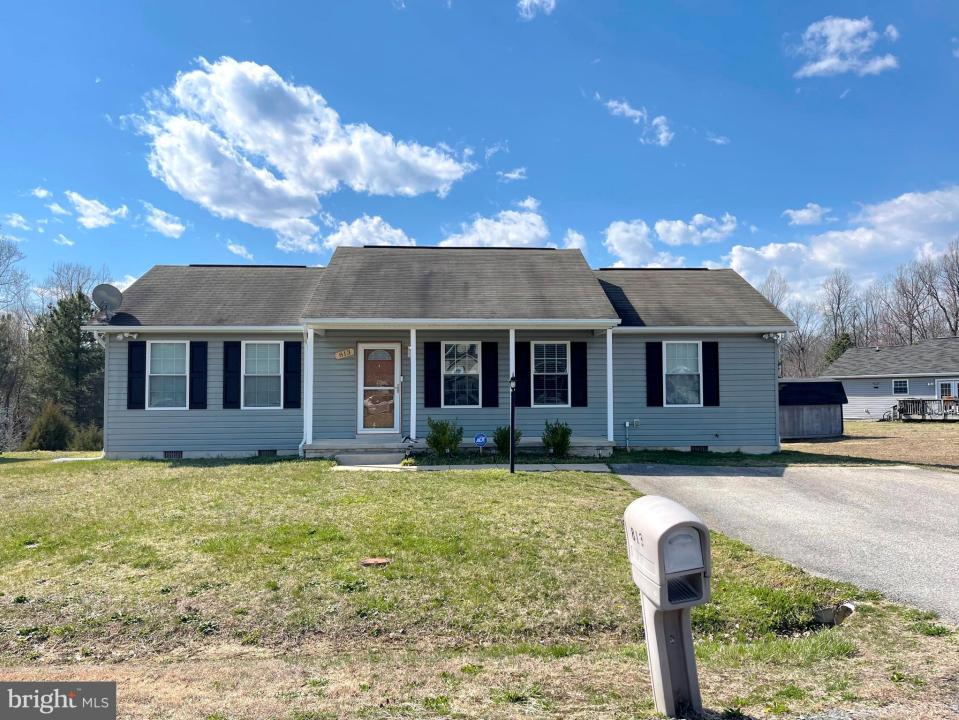 813 Yardley Drive, Prince Frederick, Maryland 20678, USA