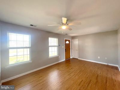 813 Yardley Drive, Prince Frederick, Maryland 20678, USA