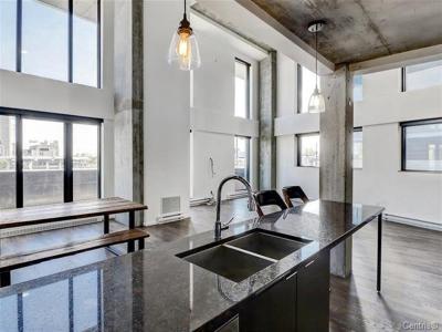 1085 Rue Smith, Montréal (Le Sud-Ouest), Quebec H3C 0L9, Canadá