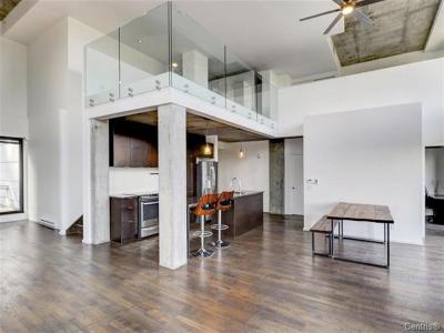 1085 Rue Smith, Montréal (Le Sud-Ouest), Quebec H3C 0L9, Canada