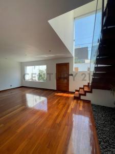 Calle Las Fresas , Lima, Lima 00001, ペルー