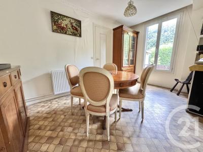 Sevran, Île-de-France 93270, Francia