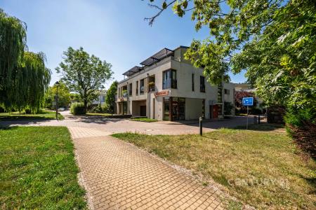 525/111, Na návsi, Praha, Území Hlavního Města Prahy 11101, République Tchèque