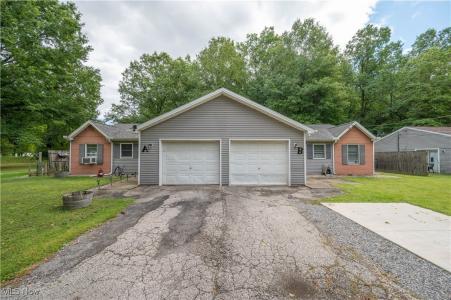 5546 Shaffer Road NW unit: A & B, Warren, Ohio 44481, Stati Uniti