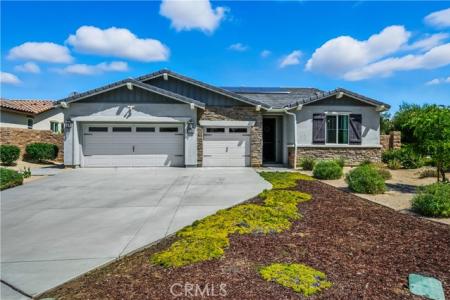 31180 Petal Cr, Winchester, Californie 92596, États-Unis