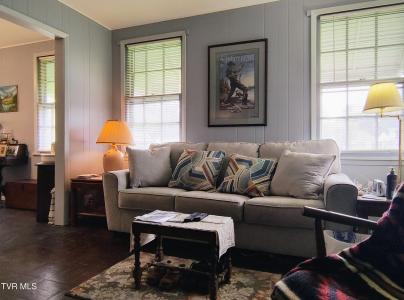 401 Cherokee Village Drive, Kingsport, 田纳西州 37660, 美国