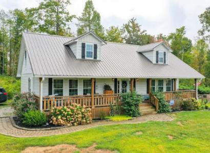 882 Begley Road, McKee, 肯塔基州 40447, 美國