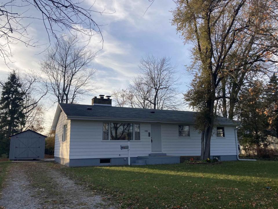 2300 S Lincoln, Bay City, Michigan 48708, USA