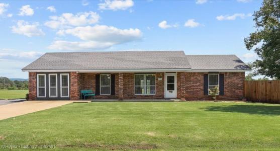18 Pickle Lane, Heavener, Oklahoma 74937, USA