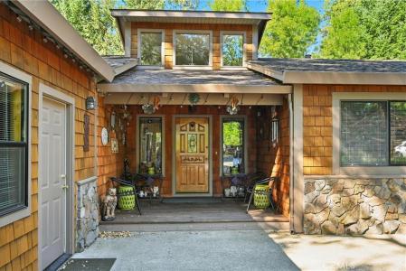 9234 Fox Drive, Cobb, California 95426, USA