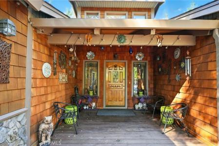 9234 Fox Drive, Cobb, California 95426