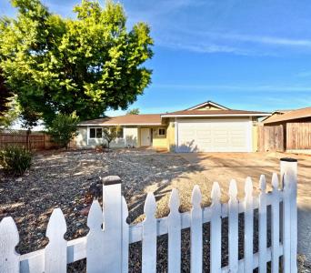 57 Kennelford Circle, Sacramento, California 95823